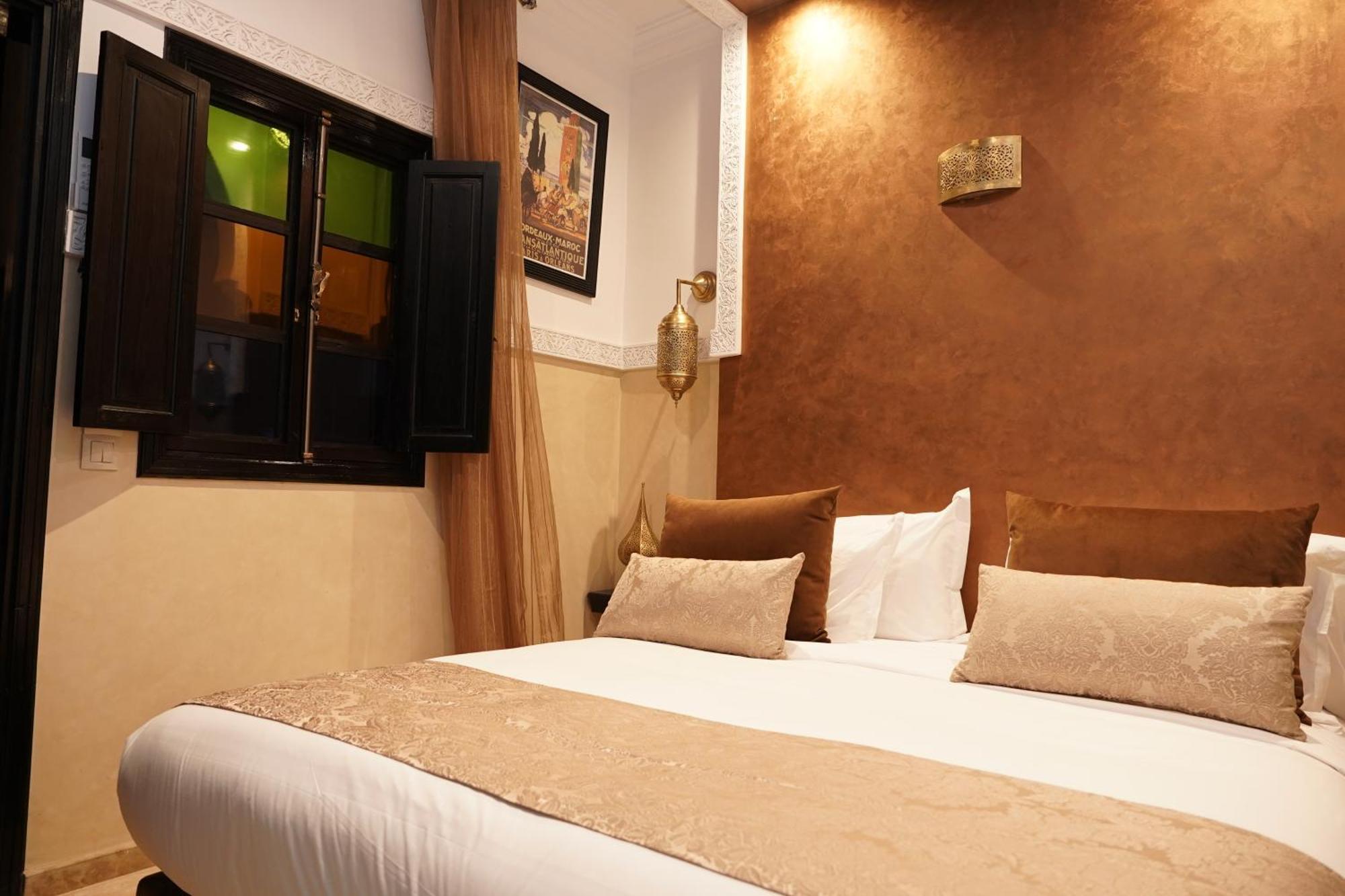 Double Room,1560510685:JPEG
